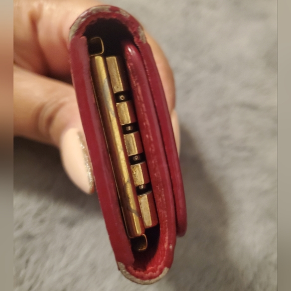 LV Vernis key-holder Wallet /Pant Leather Red - Picture 4 of 7